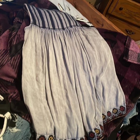 Rachael Zoe sleeveless top - Picture 3 of 4